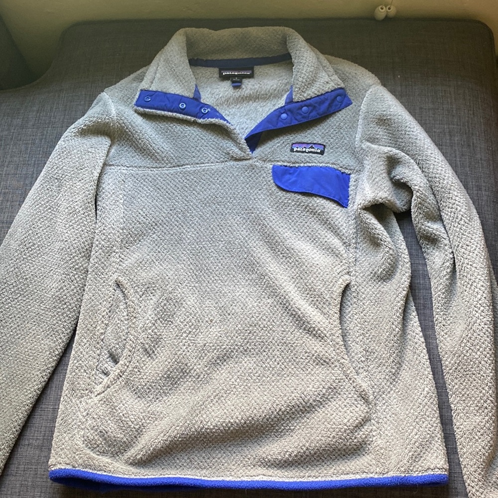 Patagonia Women’s Snap-T Re-Tool Fleece Grey/purple Size Small